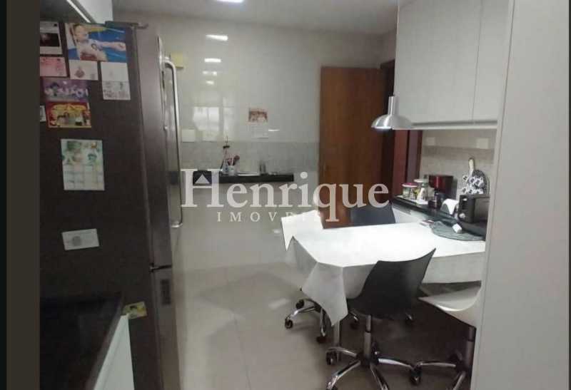 d21a0509-cb83-42c5-a0d9-b87642 - 24