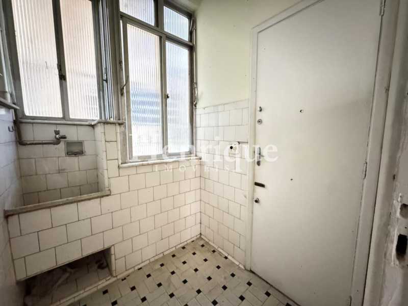 53b5f842-ca94-478e-8f72-83c913 - 17