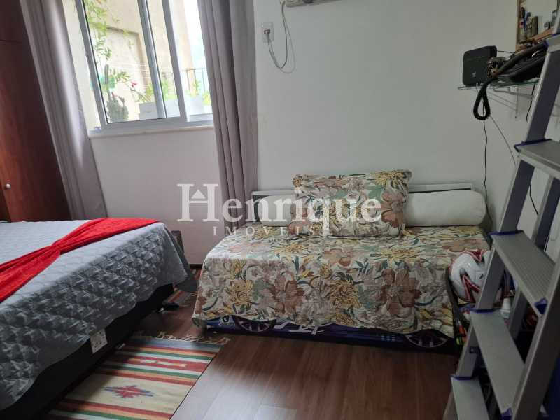 78f6c5ca-7933-4bae-9d0c-b70d7f - 12