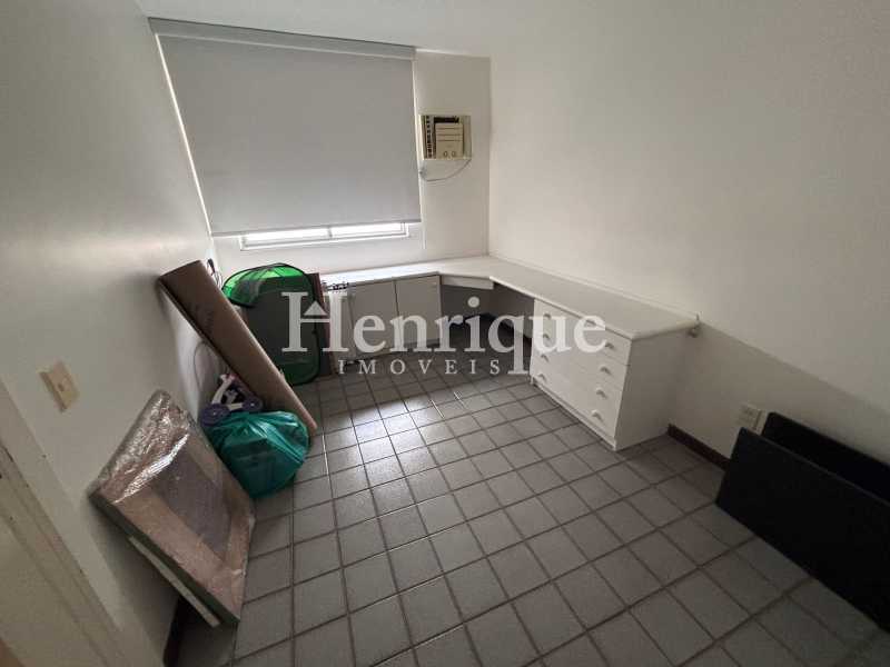 51fa7823-45ff-4617-abf3-bee7a6 - 18