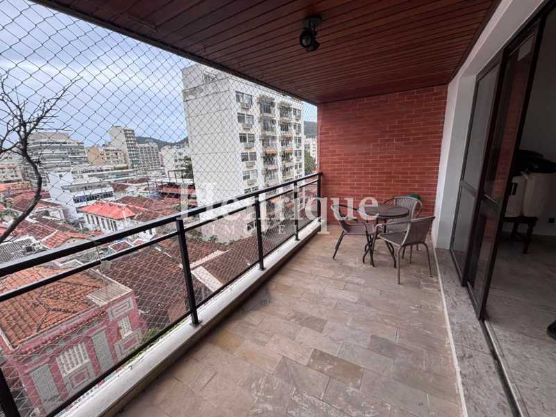 4589734c-17c8-4d7c-858a-230f1d - 4