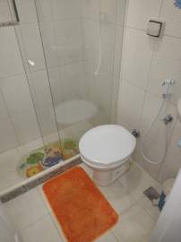 Imperdível - Excelente apartamento quarto e sala com dependências totalmente reformado - CRAP10053