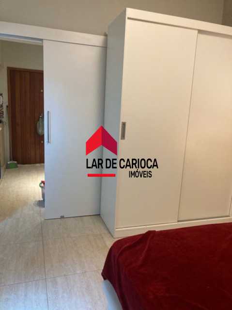 Quarto com Armário - 21