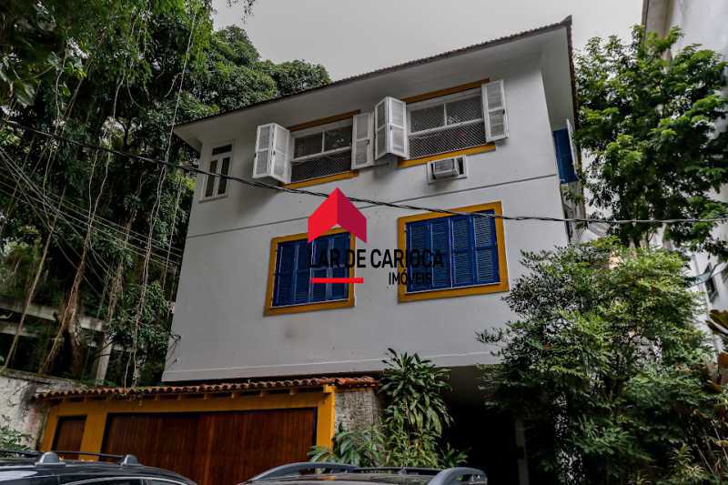 27-851005_fachada - 27