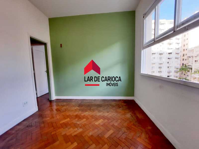 Fla241113c_24 - 14