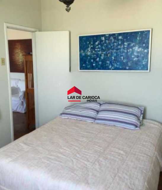 Conheça 31 do imóvel - “Reformado, com varanda e frente mar na Atlântica. Sim, ainda existe - mas por pouco tempo.” - LCAP20760 - 25 31 - 25