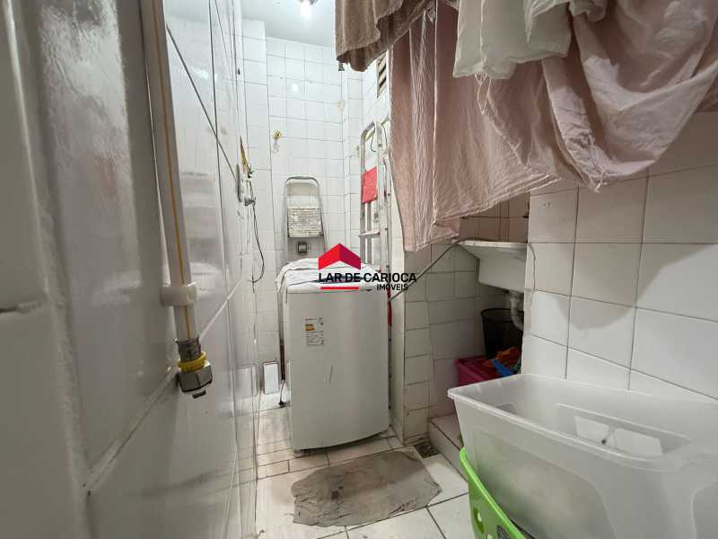 Conheça Area de Serviço do imóvel - Copacabana - Excelente apartamento de 2 quartos com vaga escriturada e perto de metrô - LCAP20786 - 24 Area de Serviço - 24