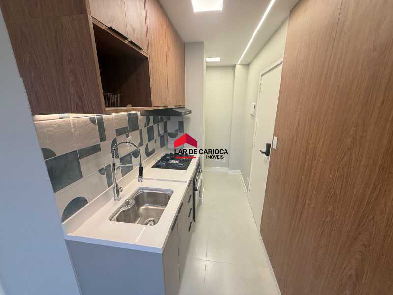 Conheça 242363 do imóvel - Apartamento sala e quarto totalmente reformado / 35 m² / vista mar / Copacabana / Posto 2 - LCAP10513 - 23 242363 - 23