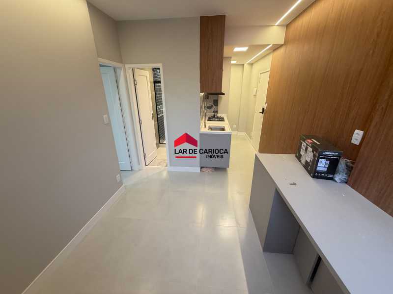 Conheça 242356 do imóvel - Apartamento sala e quarto totalmente reformado / 35 m² / vista mar / Copacabana / Posto 2 - LCAP10513 - 19 242356 - 19