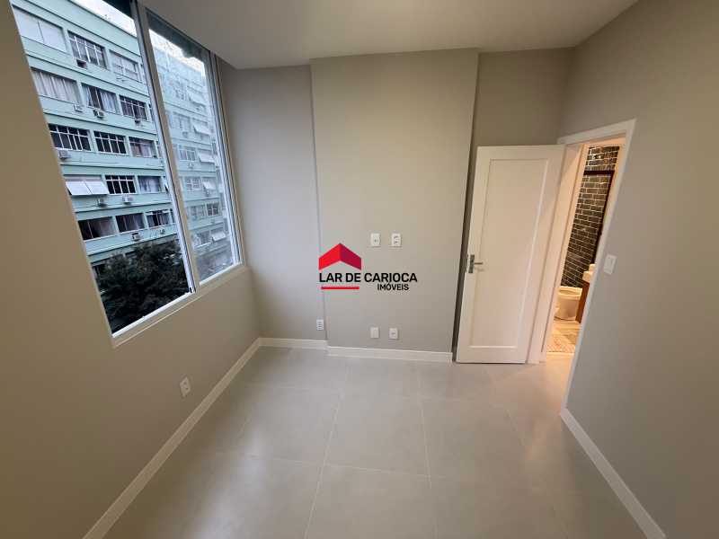 Conheça 242343 do imóvel - Apartamento sala e quarto totalmente reformado / 35 m² / vista mar / Copacabana / Posto 2 - LCAP10513 - 14 242343 - 14