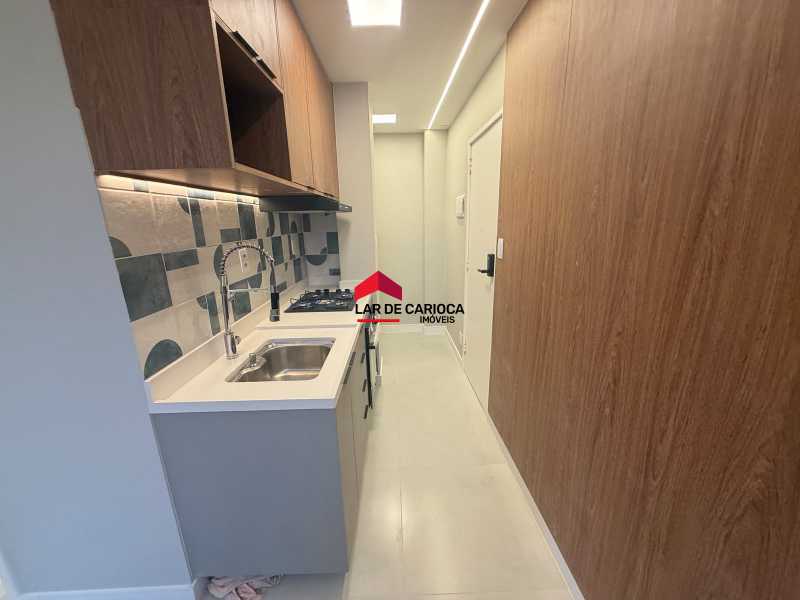 Conheça 242333 do imóvel - Apartamento sala e quarto totalmente reformado / 35 m² / vista mar / Copacabana / Posto 2 - LCAP10513 - 26 242333 - 26