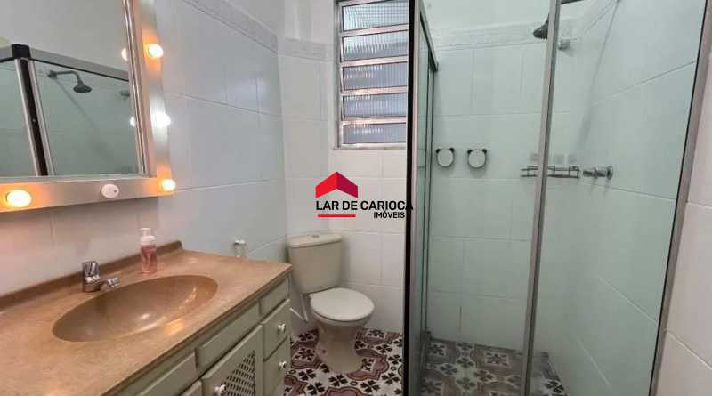 Conheça 8 do imóvel - Silêncio, charme e uma vista para o verde: um refúgio surpreendente no coração do Posto 5. - LCAP20799 - 8 8 - 8