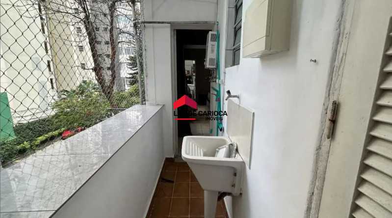 Conheça 15 do imóvel - Silêncio, charme e uma vista para o verde: um refúgio surpreendente no coração do Posto 5. - LCAP20799 - 15 15 - 15