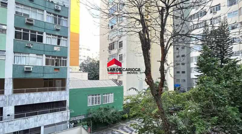 Conheça 20 do imóvel - Silêncio, charme e uma vista para o verde: um refúgio surpreendente no coração do Posto 5. - LCAP20799 - 20 20 - 20