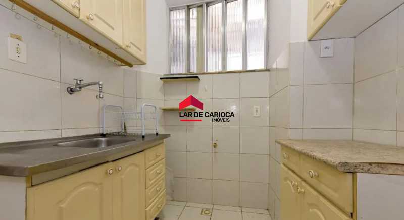 Conheça 9 do imóvel - Sala e quarto, varanda com vista para o verde, prédio charmoso - Posto 5. - LCAP10527 - 11 9 - 11