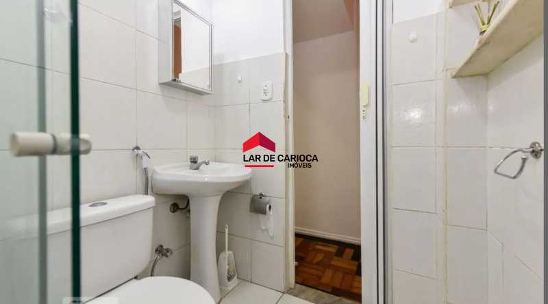 Conheça 18 do imóvel - Sala e quarto, varanda com vista para o verde, prédio charmoso - Posto 5. - LCAP10527 - 20 18 - 20