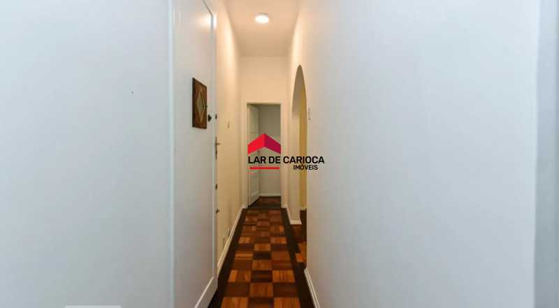 Conheça 24 do imóvel - Sala e quarto, varanda com vista para o verde, prédio charmoso - Posto 5. - LCAP10527 - 8 24 - 8