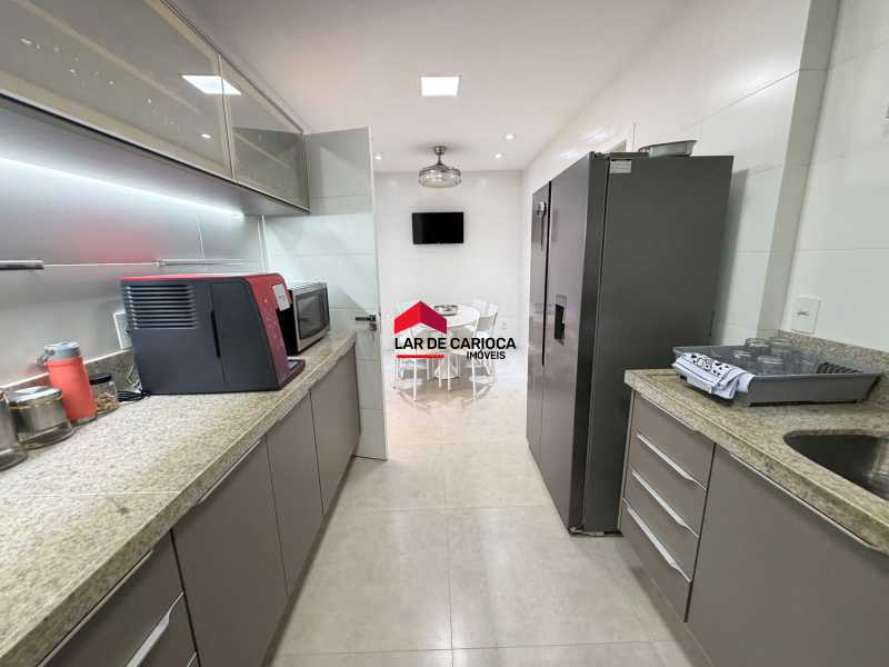 Conheça 24952 do imóvel - Apartamento : 4 quartos / 2 Suítes/ 300m² / 1 vaga na escritura / Copacabana - LCAP40226 - 22 24952 - 22