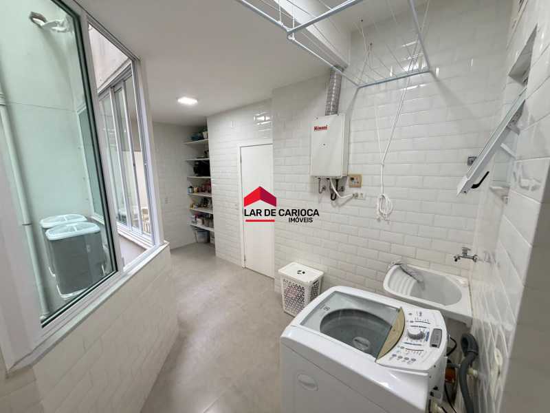 Conheça 24954 do imóvel - Apartamento : 4 quartos / 2 Suítes/ 300m² / 1 vaga na escritura / Copacabana - LCAP40226 - 25 24954 - 25