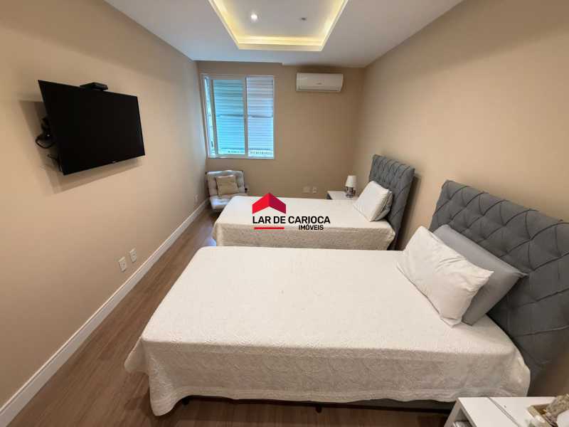 Conheça 24959 do imóvel - Apartamento : 4 quartos / 2 Suítes/ 300m² / 1 vaga na escritura / Copacabana - LCAP40226 - 11 24959 - 11