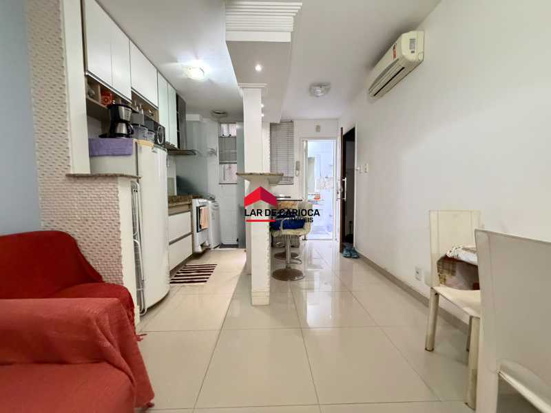 Conheça 344364 do imóvel - Conjugadão Dividido Em Sala Quarto / Mobiliado / 38 m² / Copacabana / Posto 4 - LCKI00101 - 4 344364 - 4