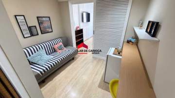 Kitnet/Conjugado : Dividido em sala e Quarto / 30m² / Centro - LCKI10129
