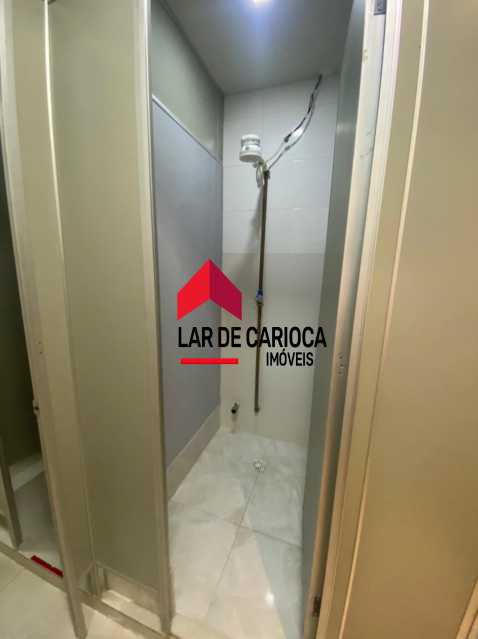 AV. Rio Branco 277-301E 30. - 25