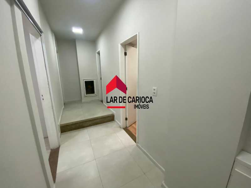 AV. Rio Branco 277-301E 32. - 29