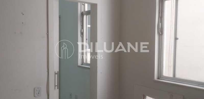 Conheça quarto1. do imóvel - Ótimo quarto e sala de 32 m² na Barata Ribeiro, reformado de fundos, 3 andar. prédio sem elevador. - CPAP10523 - 16 quarto1. - 16