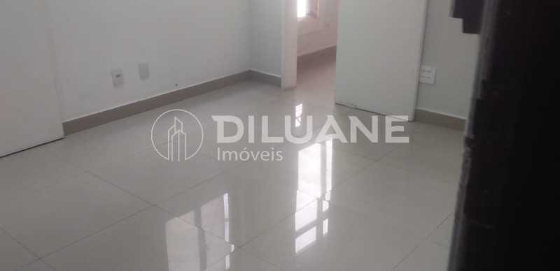 Conheça saala. do imóvel - Ótimo quarto e sala de 32 m² na Barata Ribeiro, reformado de fundos, 3 andar. prédio sem elevador. - CPAP10523 - 2 saala. - 2