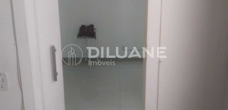 Conheça sala3. do imóvel - Ótimo quarto e sala de 32 m² na Barata Ribeiro, reformado de fundos, 3 andar. prédio sem elevador. - CPAP10523 - 18 sala3. - 18