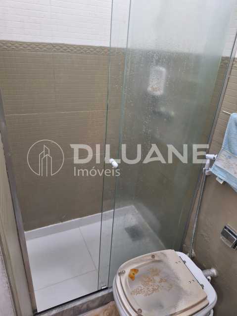 Conheça banhe do imóvel - Excelente apartamento de 94 m², com 03 dormitórios, sala, cozinha e dependência completa e independente - CPAP20686 - 22 banhe - 22