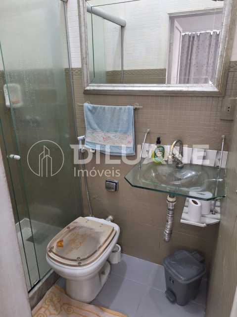 Conheça banheiro do imóvel - Excelente apartamento de 94 m², com 03 dormitórios, sala, cozinha e dependência completa e independente - CPAP20686 - 25 banheiro - 25