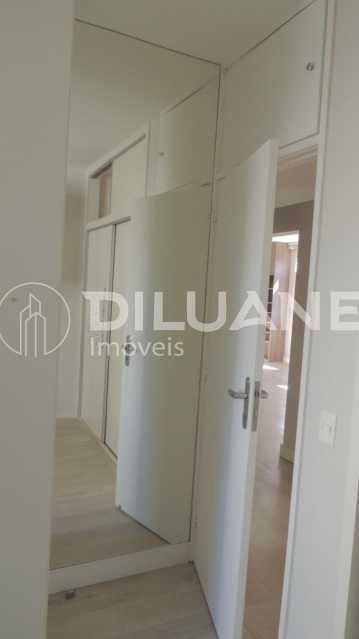 b18dded4-19f9-404c-8d82-692d20 - 35