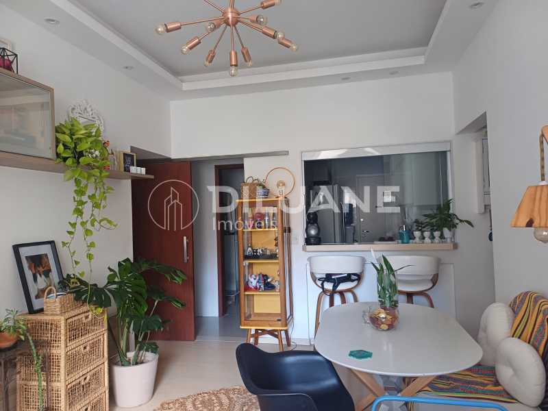 093ebcd4-cfa7-402b-a836-473f29 - 2