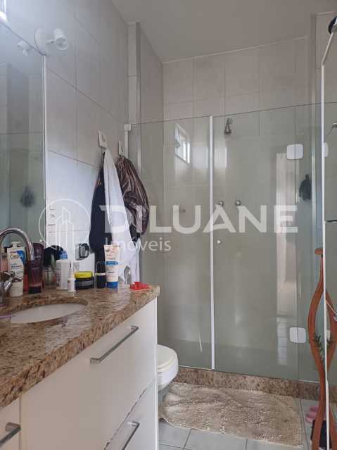 911b4c6d-7e83-4cfe-8f35-a576f1 - 8