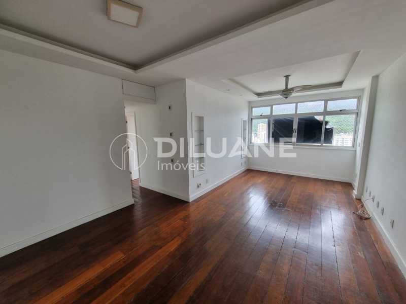 Conheça WhatsApp Image 2024-03-27 at 1 do imóvel - apartamento de sala dois quartos com vista livre e andar Alto - BTAP21642 - 4 WhatsApp Image 2024-03-27 at 1 - 4
