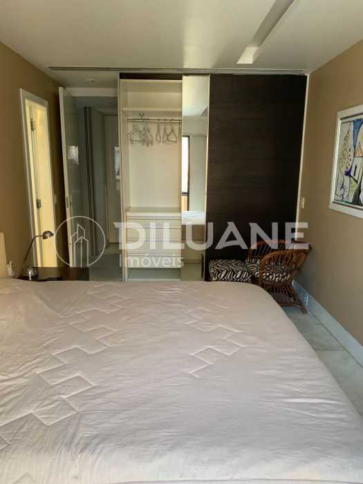 885a4ee6-35c2-4ffd-8b31-9a7f82 - 5