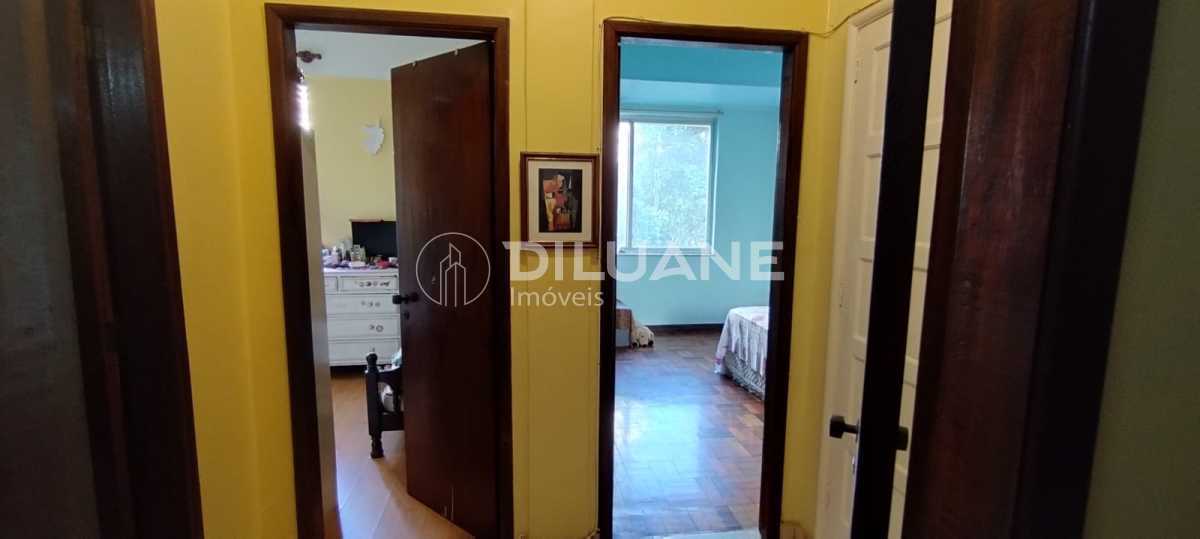 Conheça WhatsApp Image 2024-05-02 at 1 do imóvel - Apartamento 2 quartos à venda Copacabana, Rio de Janeiro - R$ 800.000 - CPAP20744 - 13 WhatsApp Image 2024-05-02 at 1 - 13