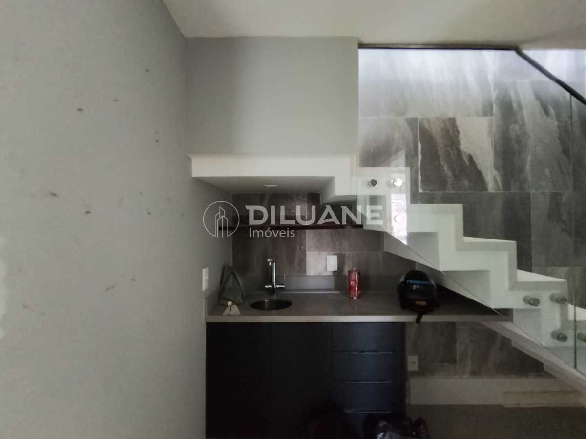 cfe1ab95-00bf-435a-8a5e-c93bd5 - 26