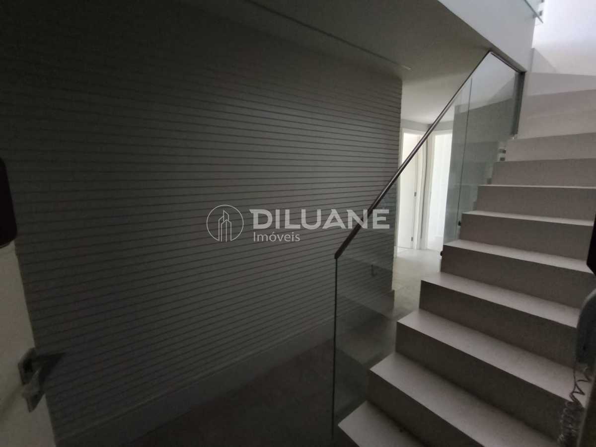 9113e576-8c58-4f38-a4fc-17627d - 34