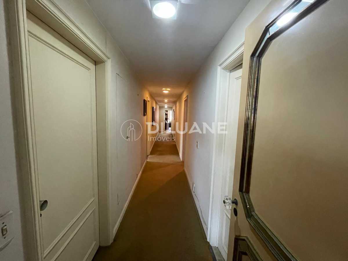 Conheça WhatsApp Image 2024-08-14 at 1 do imóvel - impecável apartamento Atlântica quatro quartos - CPAP40294 - 23 WhatsApp Image 2024-08-14 at 1 - 23