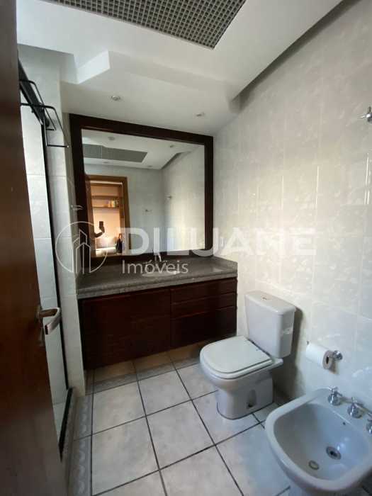 Conheça fb5b055a-8841-45ee-ae18-c7ba95 do imóvel - Apartamento 4 quartos à venda Lagoa, Rio de Janeiro - R$ 3.300.000 - BTAP40282 - 21 fb5b055a-8841-45ee-ae18-c7ba95 - 21