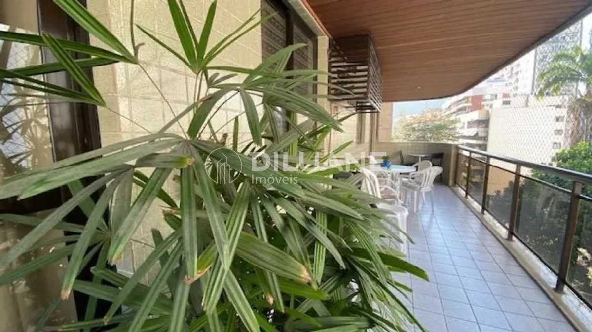 5330b399-b21e-4d2a-8daf-c6af32 - 9