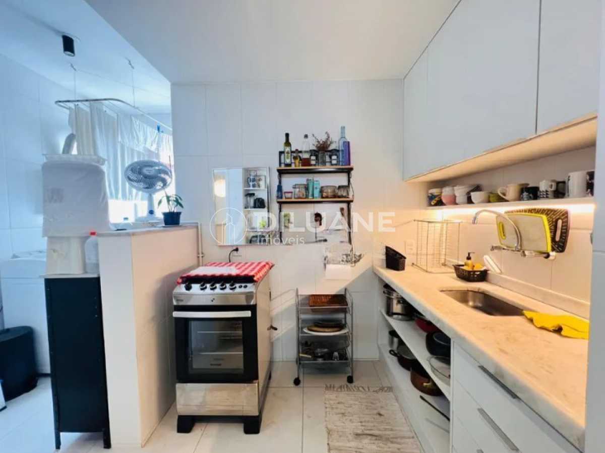 46f0d7d2-d2ec-4872-9c39-bd9160 - 10