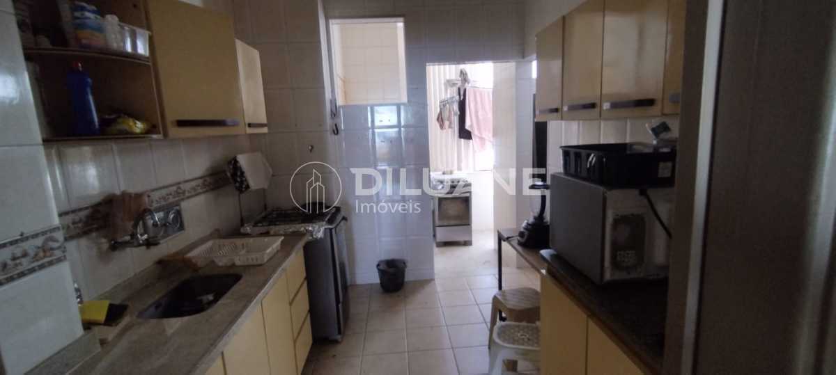 Conheça cozinhann do imóvel - Apartamento à venda Avenida Nossa Senhora de Copacabana, Copacabana, Rio de Janeiro - R$ 800.000 - CPAP31156 - 19 cozinhann - 19
