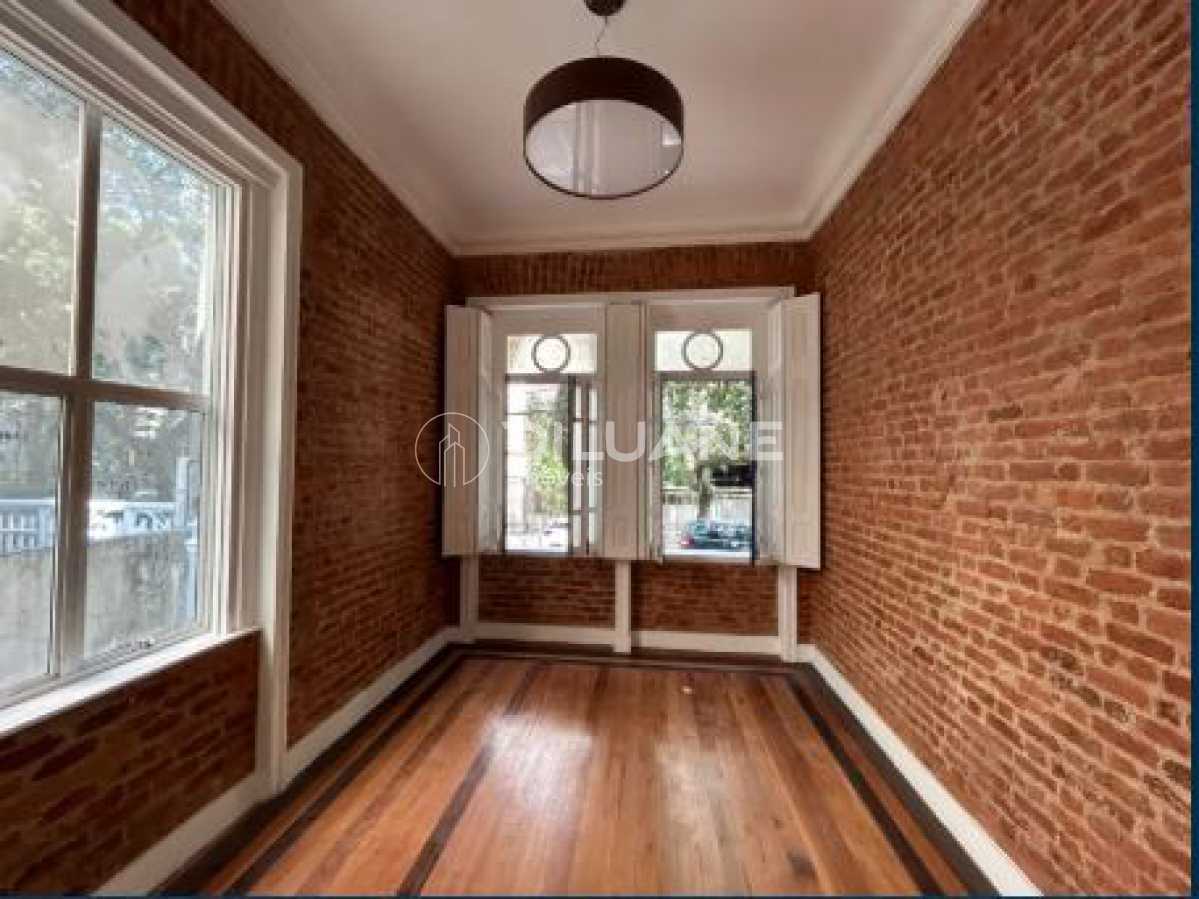 WhatsApp Image 2024-12-13 at 1 - 1