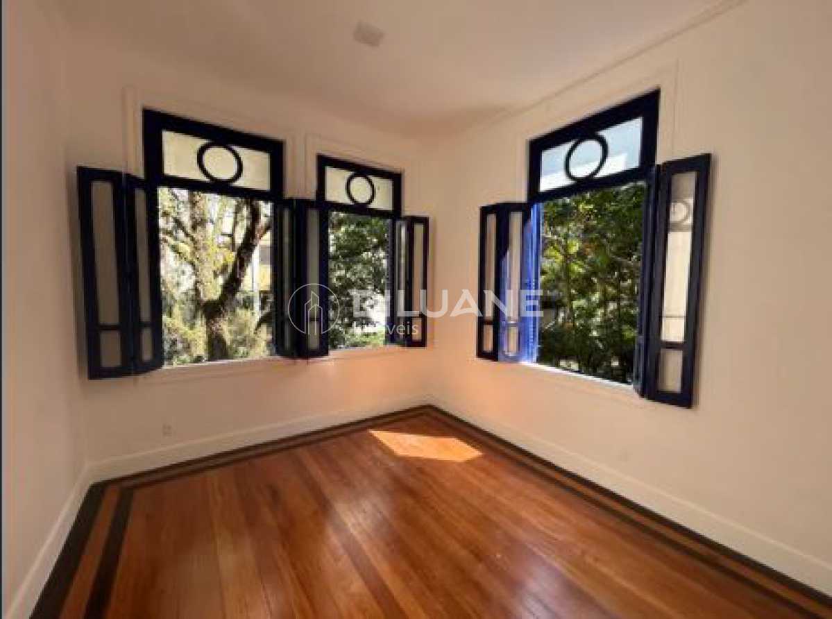 WhatsApp Image 2024-12-13 at 1 - 3