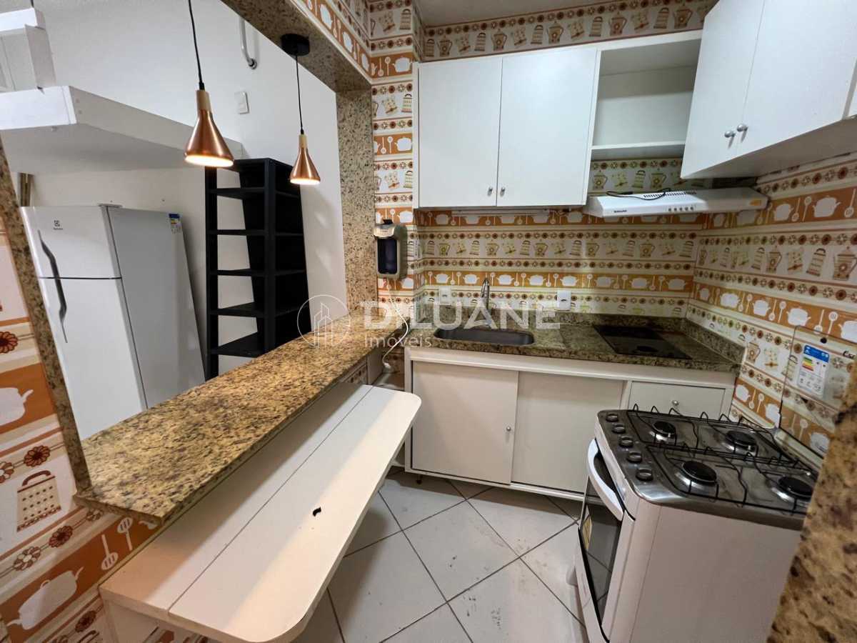 Conheça WhatsApp Image 2025-01-10 at 1 do imóvel - Kitnet/Conjugado 38m² à venda Copacabana, Rio de Janeiro - R$ 650.000 - CPKI10102 - 19 WhatsApp Image 2025-01-10 at 1 - 19
