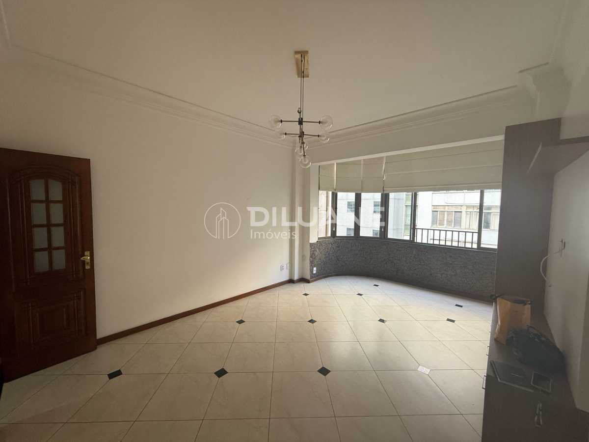 Conheça WhatsApp Image 2025-02-12 at 1 do imóvel - Apartamento 3 quartos à venda Copacabana, Rio de Janeiro - R$ 1.190.000 - CPAP31186 - 1 WhatsApp Image 2025-02-12 at 1 - 1